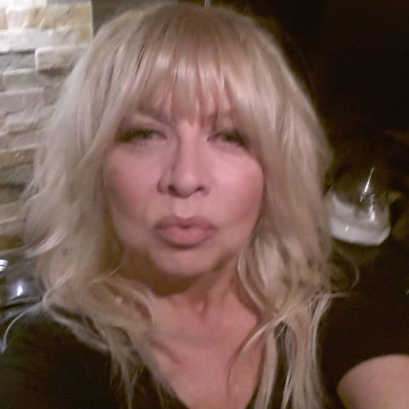 Meet your Posher, Marquita - Picture 1 of 1